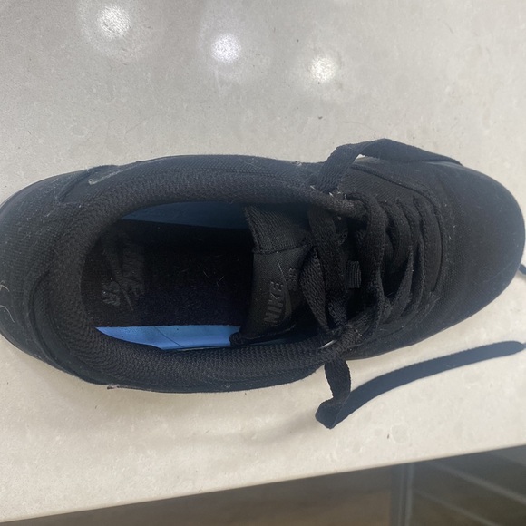Nike SB all black size 6 - Picture 4 of 6